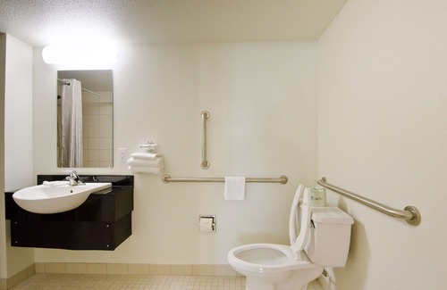 Frederick Hotel | Motel 6 Frederick, MD - Fort Detrick