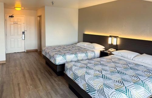 Glenview Hotel | Motel 6-Glenview, IL - Chicago North