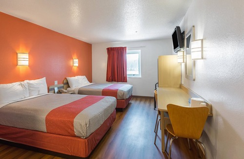Junction City Hotel | Motel 6 Junction City, KS