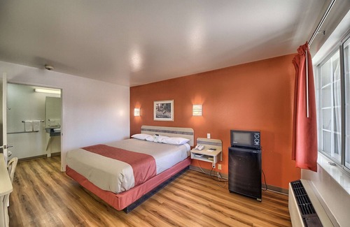 Kerrville Hotel | Motel 6 Kerrville, TX
