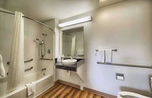 Kerrville Hotel | Motel 6 Kerrville, TX