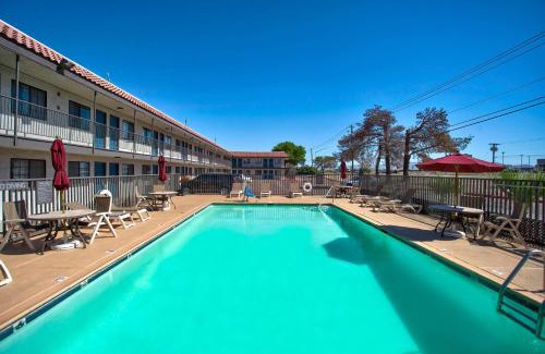 Kingman Hotel | Motel 6-Kingman, AZ - Route 66 East