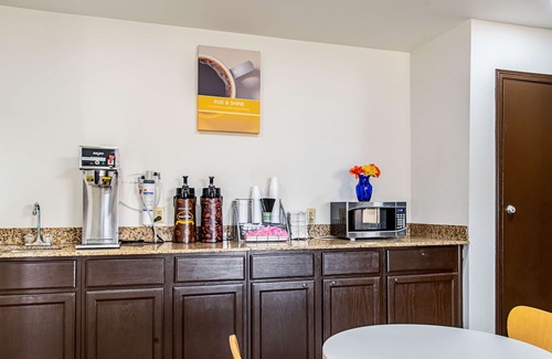 Lebanon Hotel | Motel 6 Lebanon, IN