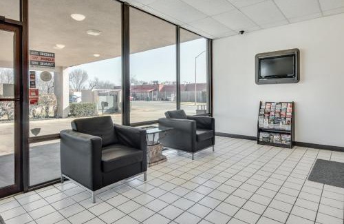 Longview Hotel | Motel 6-Longview, TX - North