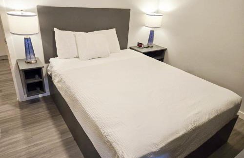Merritt Hotel | Motel 6 Merritt, BC