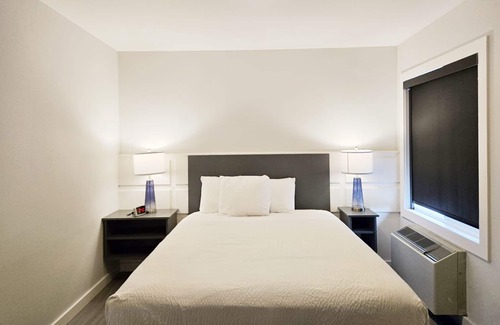Merritt Hotel | Motel 6 Merritt BC