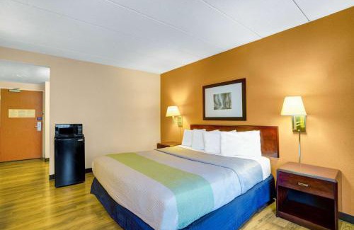 Milford Hotel | Motel 6-Milford, CT