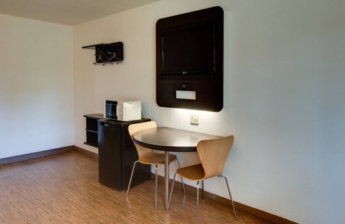 Mount Pleasant Hotel | Motel 6 Mount Pleasant, TX