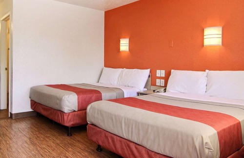 Owensboro Hotel | Motel 6 Owensboro, KY