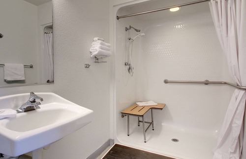 Owensboro Hotel | Motel 6 Owensboro, KY
