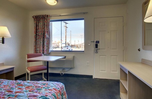 Owensboro Hotel | Motel 6 Owensboro, KY