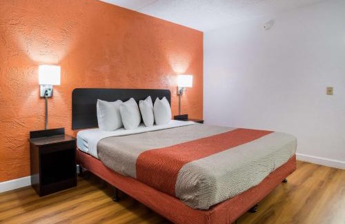 Prospect Heights Hotel | Motel 6-Prospect Heights, IL
