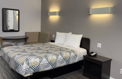 Sallisaw Hotel | Motel 6 Sallisaw, OK