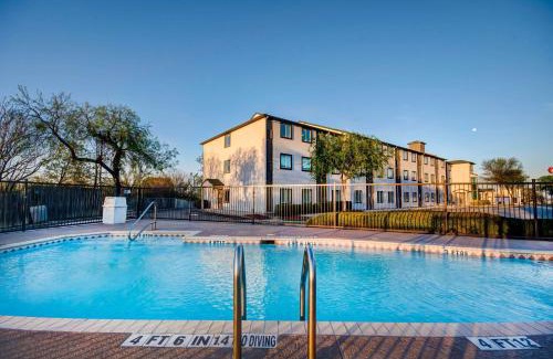 San Antonio Hotel | Motel 6-San Antonio, TX - Sea World North