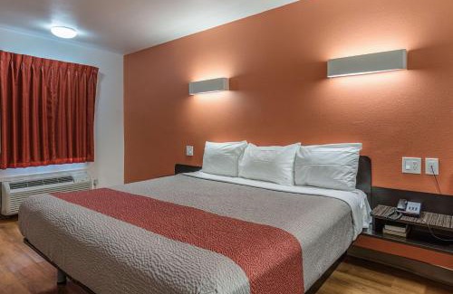 Texarkana Hotel | Motel 6-Texarkana, AR