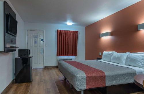 Texarkana Hotel | Motel 6-Texarkana, AR