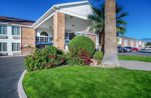 Tucson Hotel | Motel 6 Tucson, AZ - North