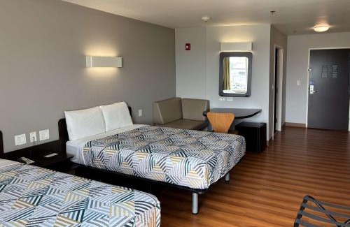 Weslaco Hotel | Motel 6-Weslaco, TX