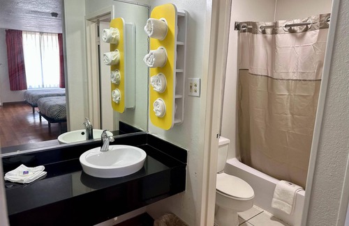 West Monroe Hotel | Motel 6 West Monroe, LA