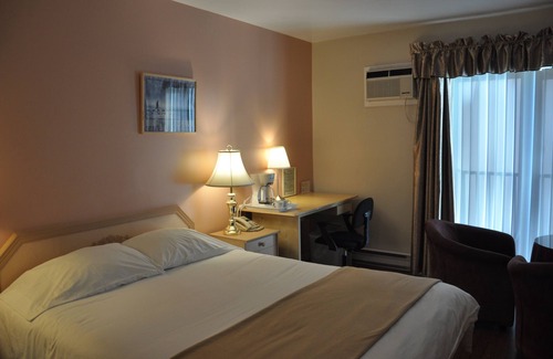 Montebello Hotel | Motel Bel-Eau