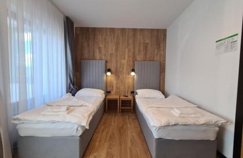 Canton 10 Hotel | Motel BTG