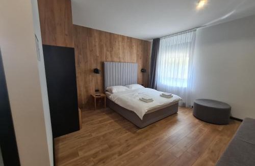 Canton 10 Hotel | Motel BTG