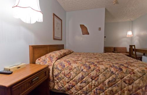 Brossard Hotel | Motel Champlain