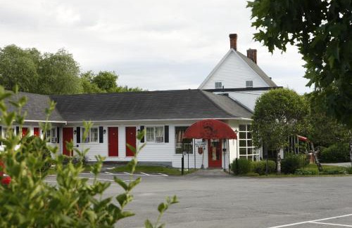 Lennoxville Hotel | Motel & Hotel La Paysanne