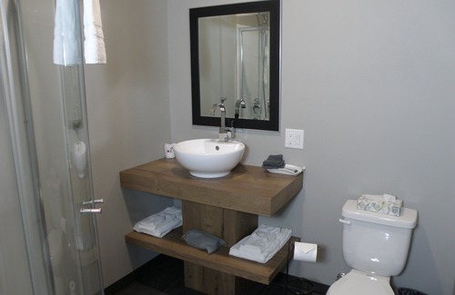 Saint-Ambroise Hotel | Motel Hotelia