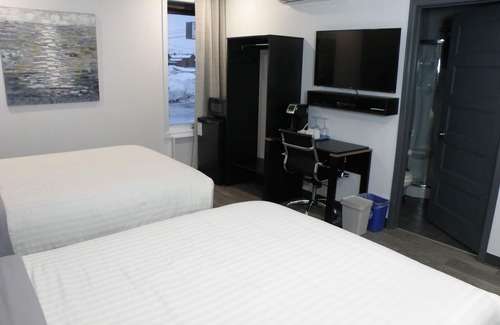 Saint-Ambroise Hotel | Motel Hotelia