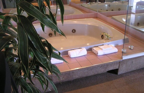 Saint-Timothee Hotel | Motel Lac St-Louis