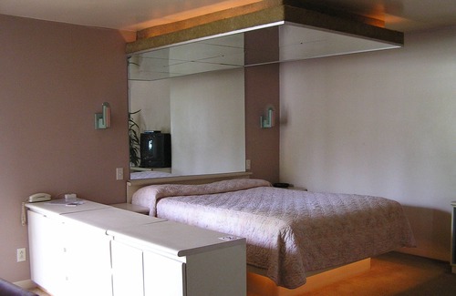 Saint-Timothee Hotel | Motel Lac St-Louis