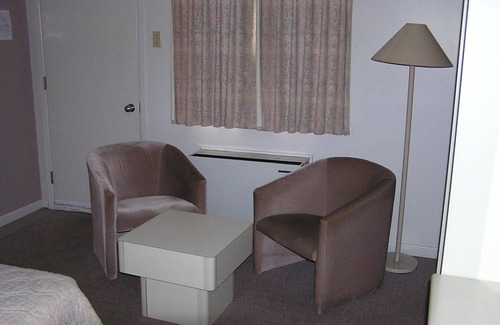 Saint-Timothee Hotel | Motel Lac St-Louis