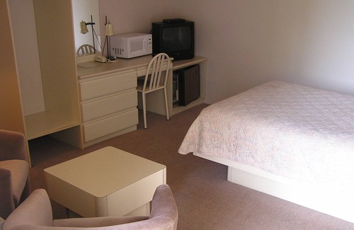 Saint-Timothee Hotel | Motel Lac St-Louis