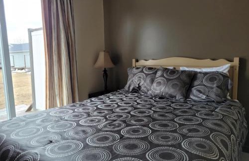 Grandes-Bergeronnes Hotel | Motel La Croisière