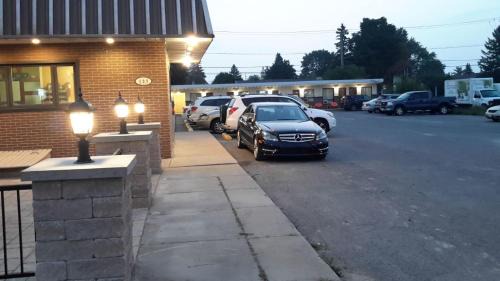 Downtown Gatineau Hotel | Motel Ritz