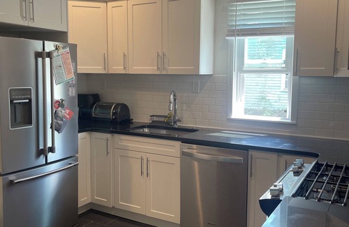 Detroit House | Motown in the Village: A Charming home in the heart of Detroit