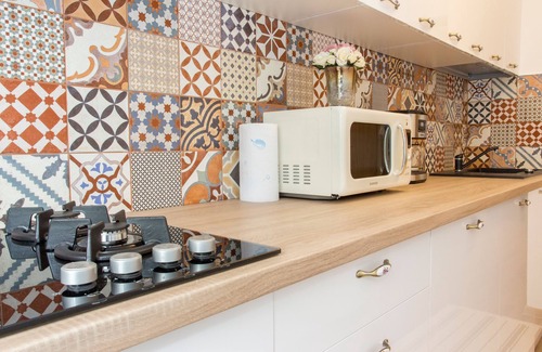 Bucharest Apartment | Motru 75 by MRG Apartments