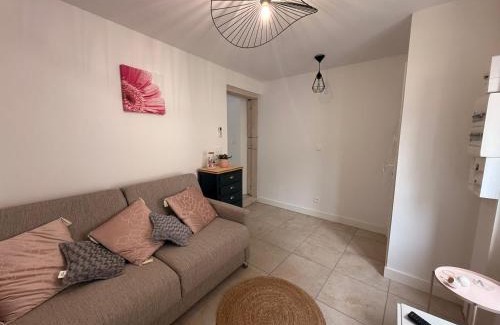 Lancie Apartment | Moulin à Vent Studio Cosy