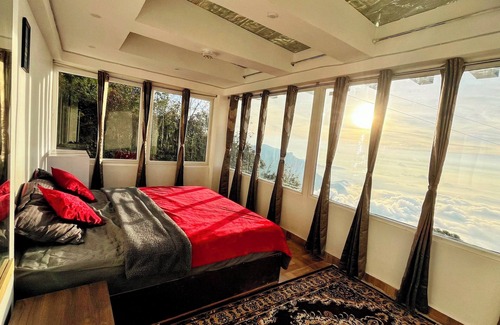 Vattakanal Bed & Breakfast | Mount Olympus Lounge