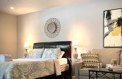 Fayetteville Hotel | Mount Sequoyah Center