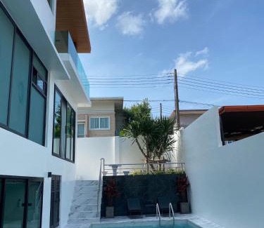 Ko Kaeo Villa | Mountain breeze villa phuket