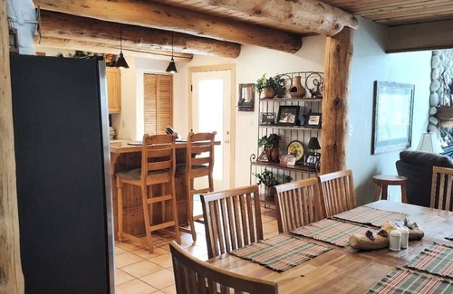 Alma Cabin | Mountain Cabin in a Perfect Setting w/Hot Tub, Spacious Deck, Fireplace - Pura Vida
