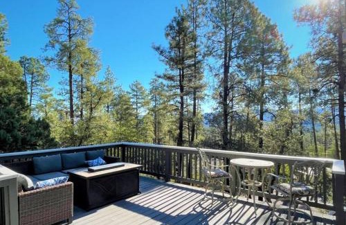 Rancho Vista Hills House | Mountain Cabin Retreat in the Pines