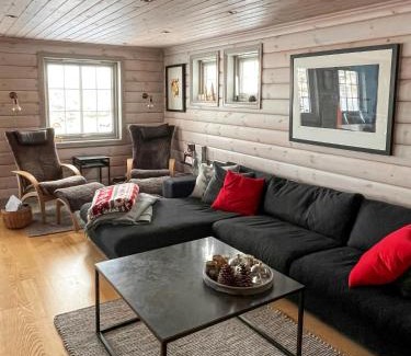 Hovden House | Mountain Cabin With Views Over Hovden