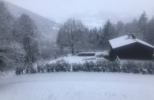 Aste Ski Chalet | Mountain chalet with garden and magnificent view