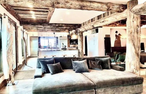 Missouri Heights House | Mountain Chic Retreat (Entire Home)