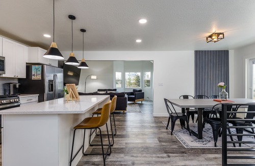 Cottonwood Heights House | Mountain Escape! 6Bdrm 9Bed 4 Bth at the Mouth of Big Cottonwood Canyon