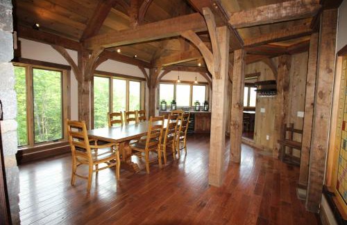 Sunday River Area House | Mountain Estate