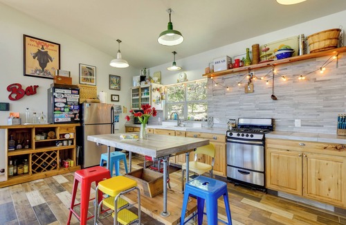 Jefferson Cabin | Mountain Getaway in Como w/Deck: Grill & Chill!